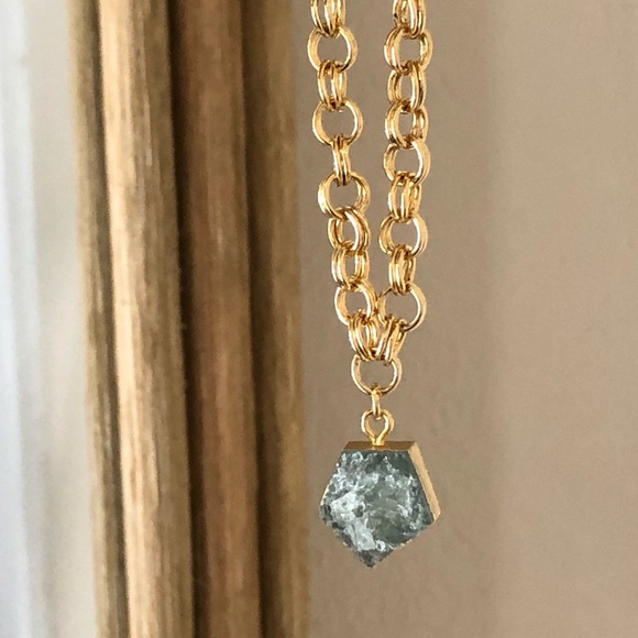 Hand Crafted Jewelry - Natural Green Strawberry Quartz Statement Chain Gold Layering Necklace